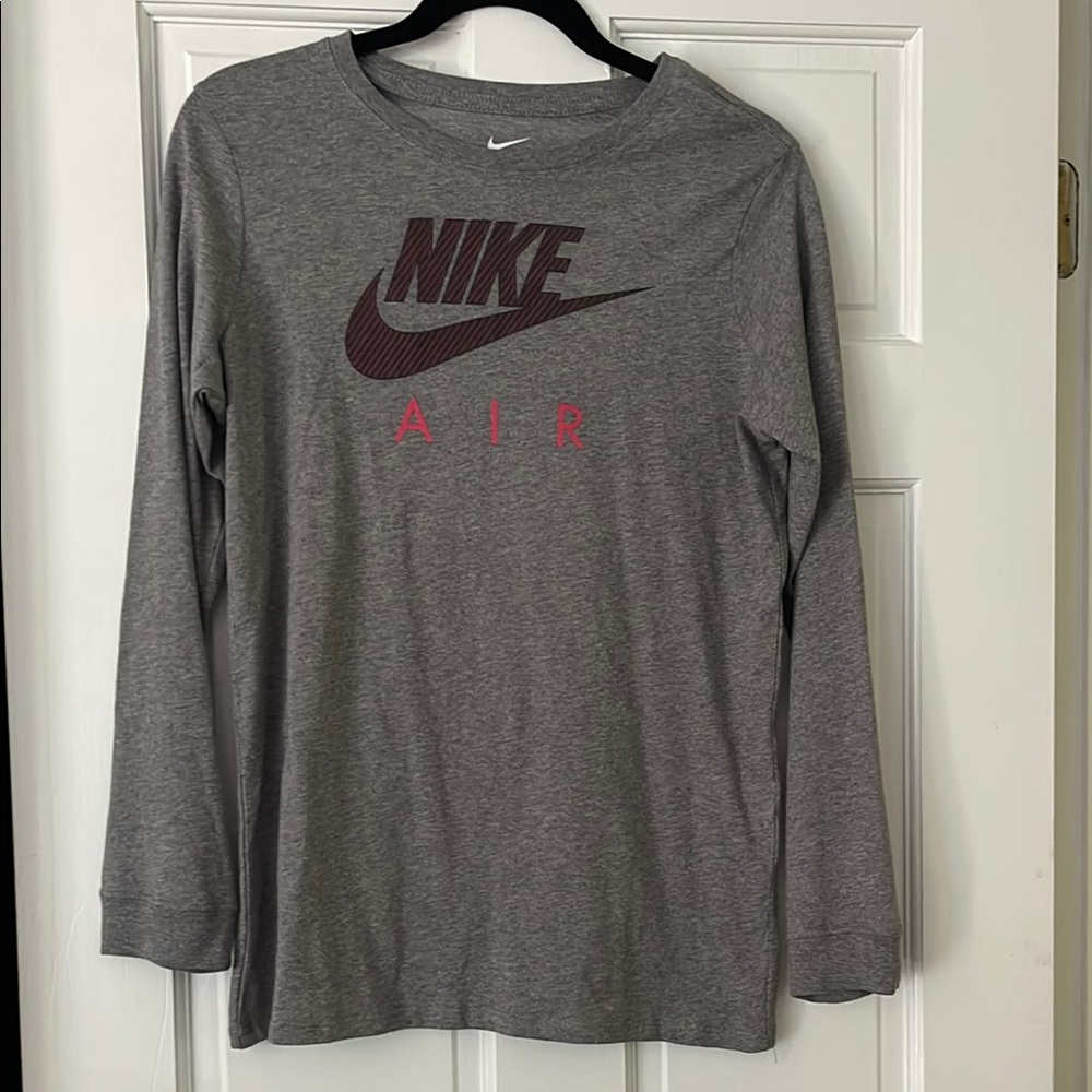 Nike Gray and Red Long Sleeve Tees